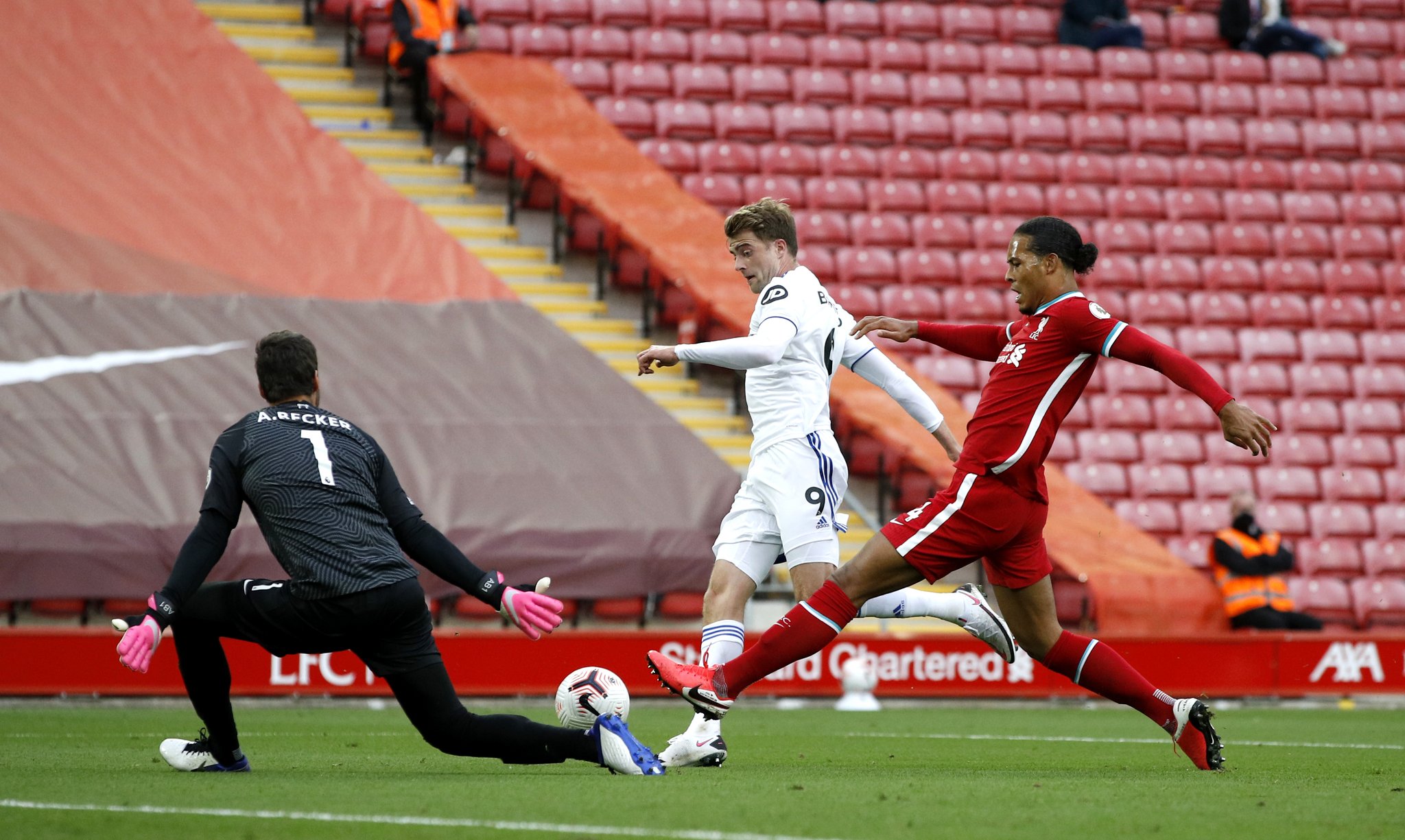 至在关键战 至在关键战