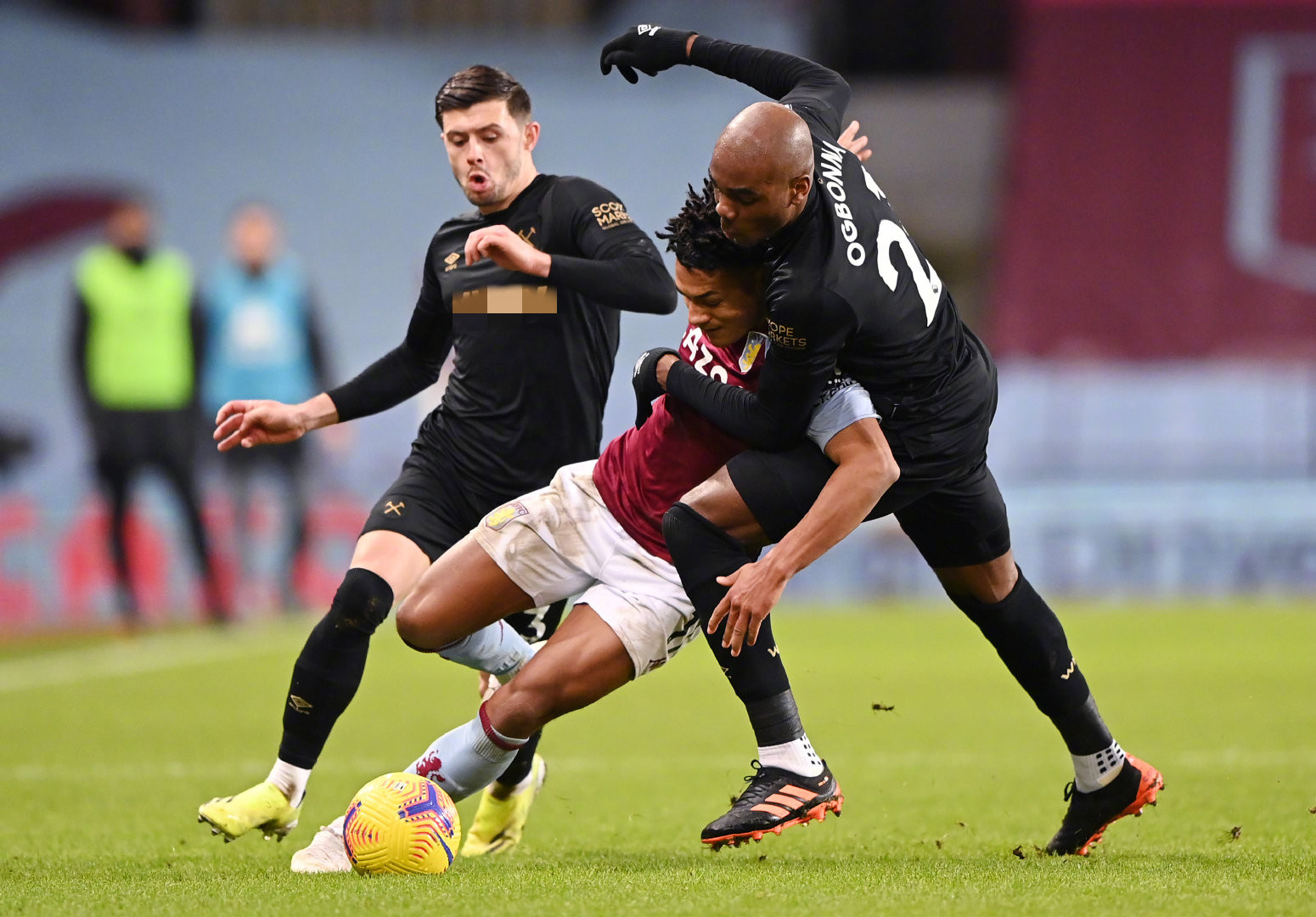 阵容轮换不 阵容轮换不